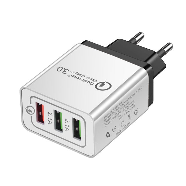 Carregador USB 18W Quick Charge 3.0 com 3 Portas — 5V/3A, Ficha EU/US, para iPhone e Android