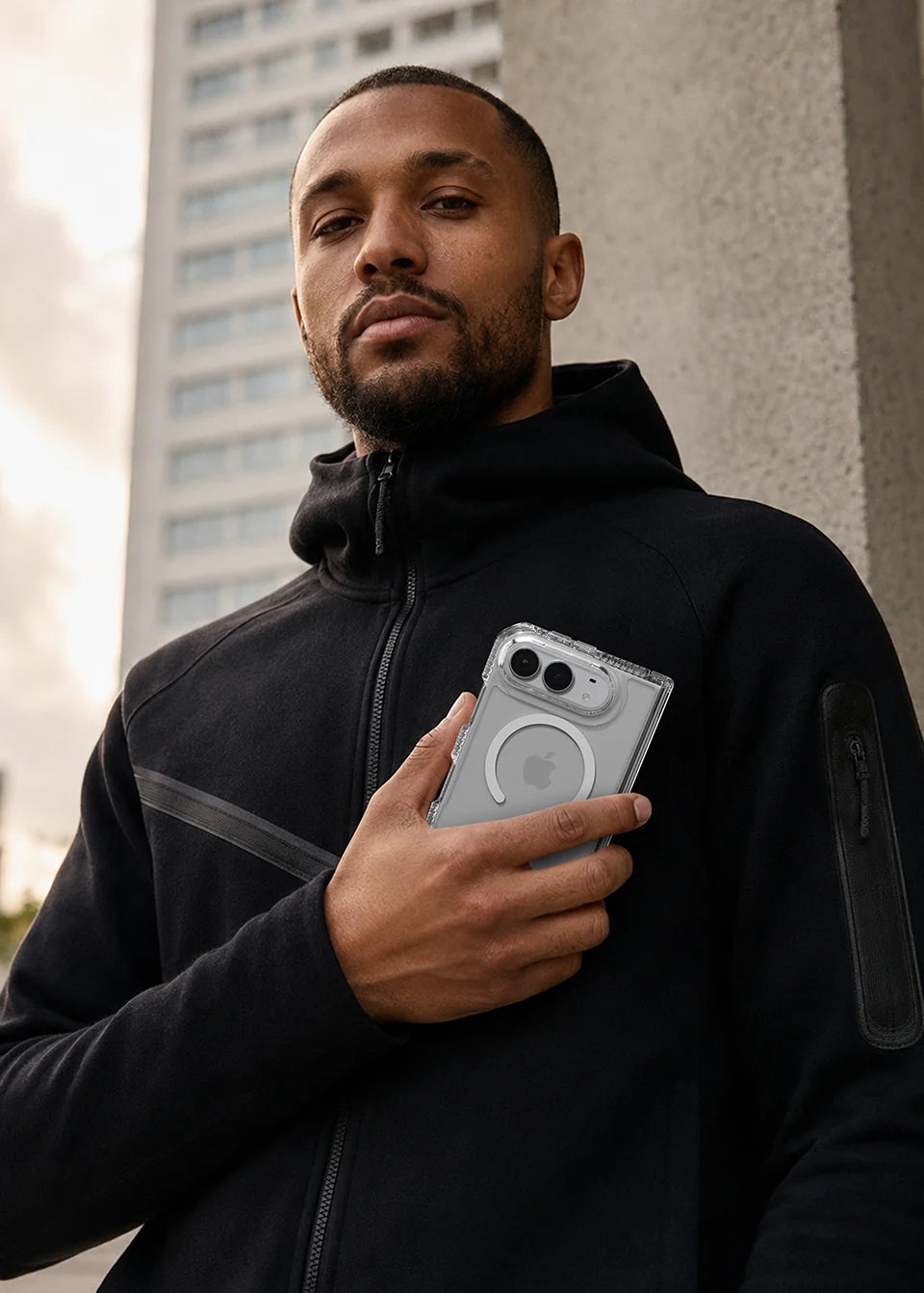 Itskins Level 2 Hybridmagclear_R With Hinge For Apple Iphone Duo Transparent